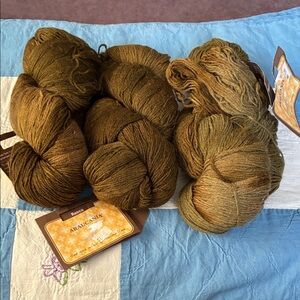 Araucania Brown Yarn Bundle